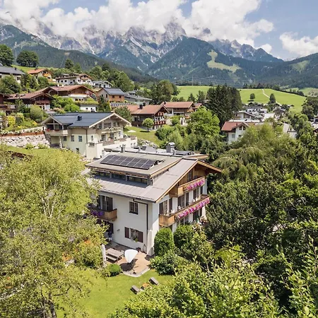 Apartment Feriennest Leitner